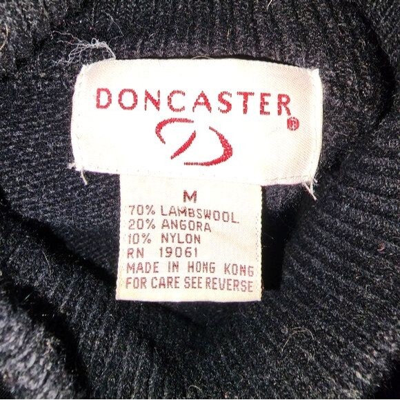 Vintage Doncaster Lambswool & Angora Black Beaded Mock Neck Sweater Size M - Picture 6 of 10